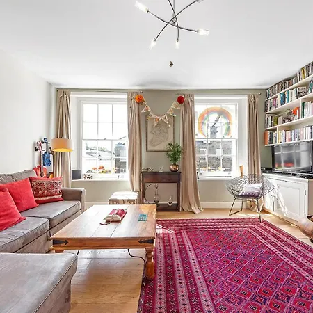 Ferienwohnung Veeve - Cosy In The Heart Of Angel